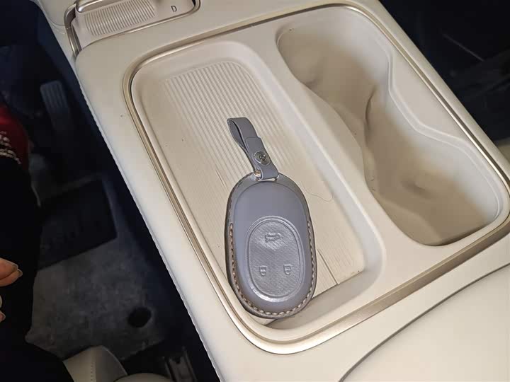 Фото 9 - Nio ES6