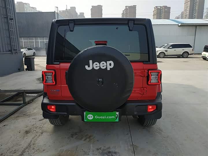 Фото 6 - Jeep Wrangler Hybrid