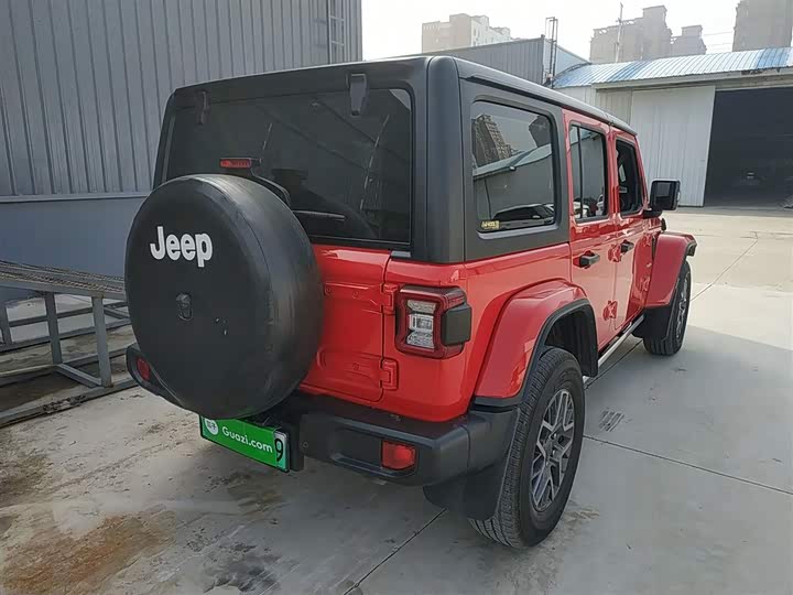 Фото 7 - Jeep Wrangler Hybrid
