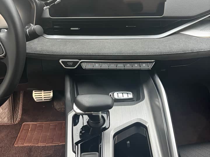 Фото 17 - Geely Preface