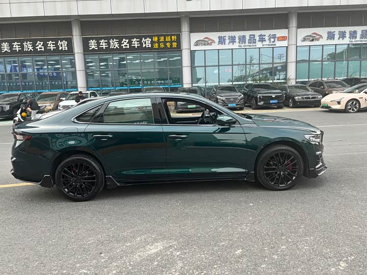 Фото 4 - Geely Preface