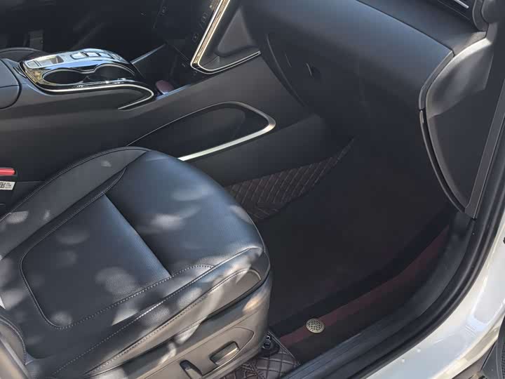 Фото 16 - Hyundai Tucson L