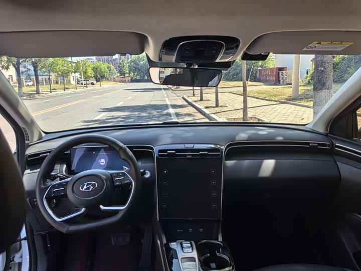 Фото 9 - Hyundai Tucson L