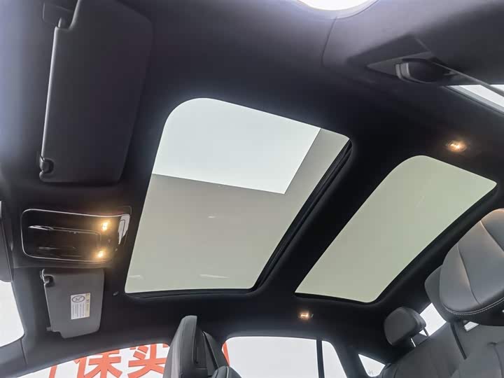 Фото 14 - Mercedes-Benz EQE