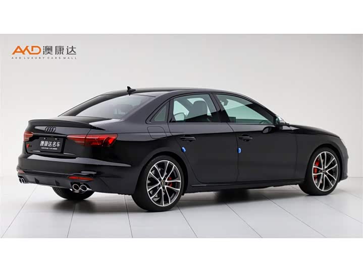 Фото 3 - Audi S4