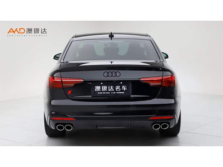 Фото 4 - Audi S4