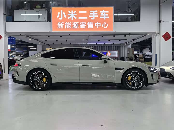 Фото 4 - Xiaomi SU7