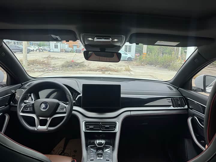 Фото 6 - BYD Song Plus