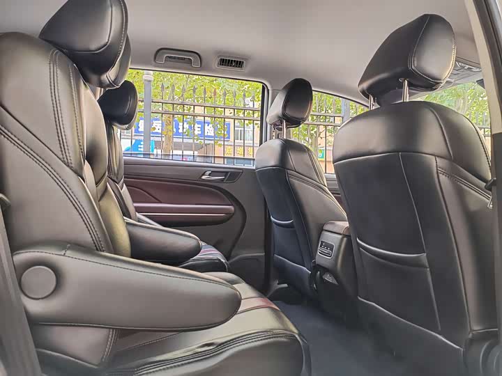 Фото 8 - GAC Trumpchi M6