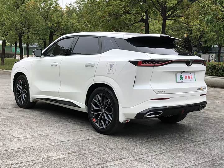 Фото 5 - Changan UNI-Z Hybrid