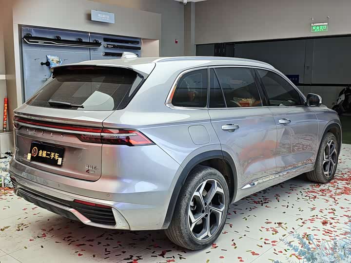 Фото 4 - Geely Monjaro