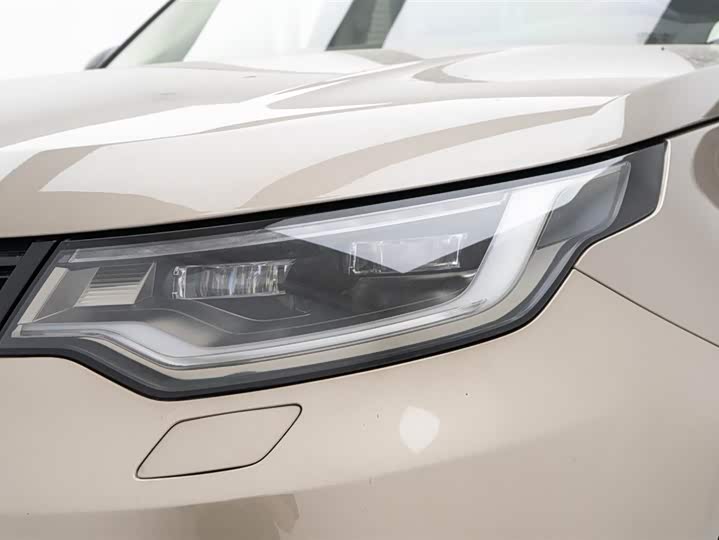 Фото 20 - Land Rover Discovery