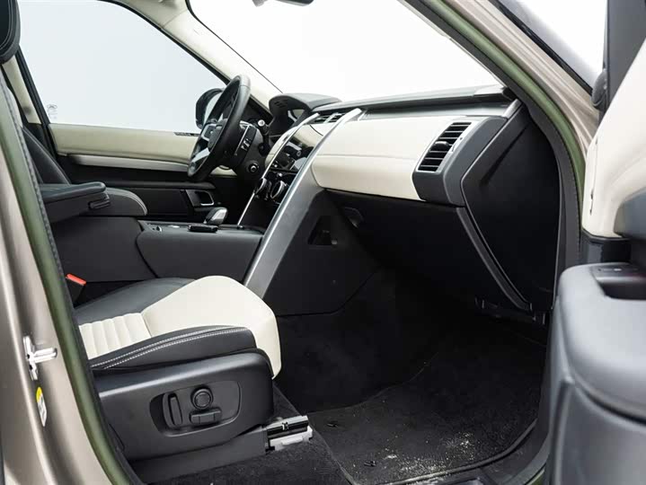 Фото 8 - Land Rover Discovery