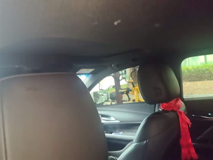 Фото 9 - Cadillac CT4