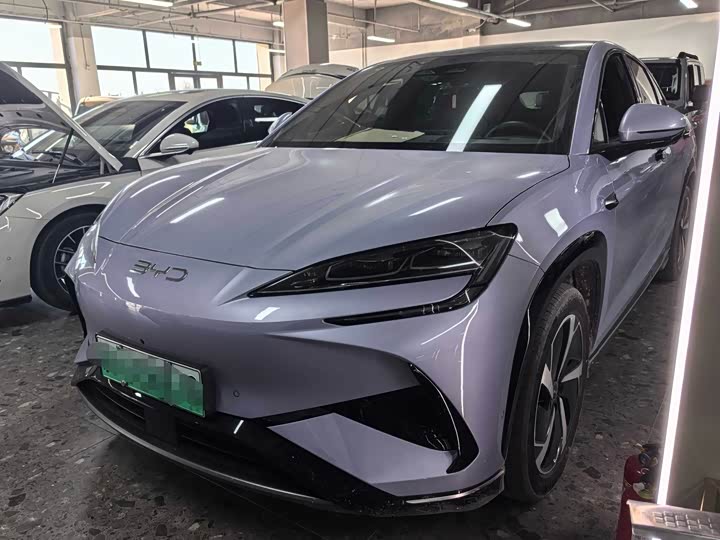 Фото 1 - BYD Sea Lion 07 EV