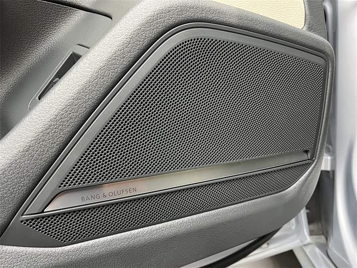 Фото 12 - Audi A7