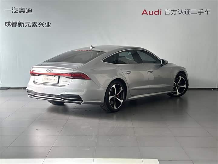 Фото 4 - Audi A7