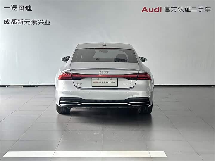 Фото 5 - Audi A7