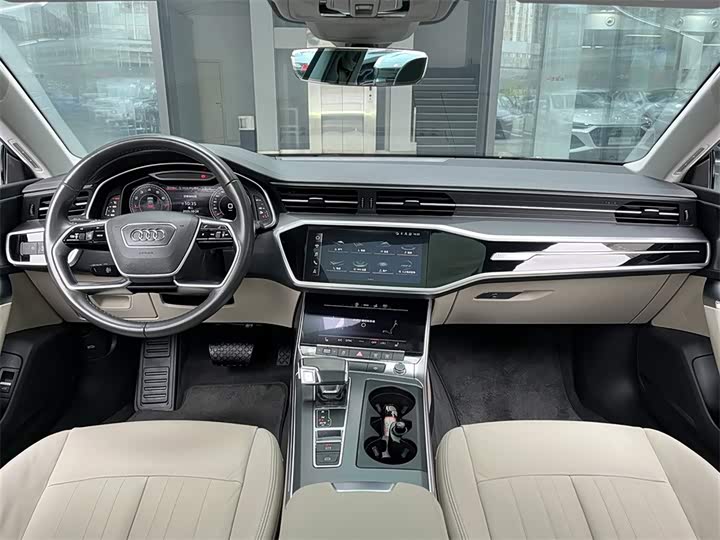 Фото 6 - Audi A7