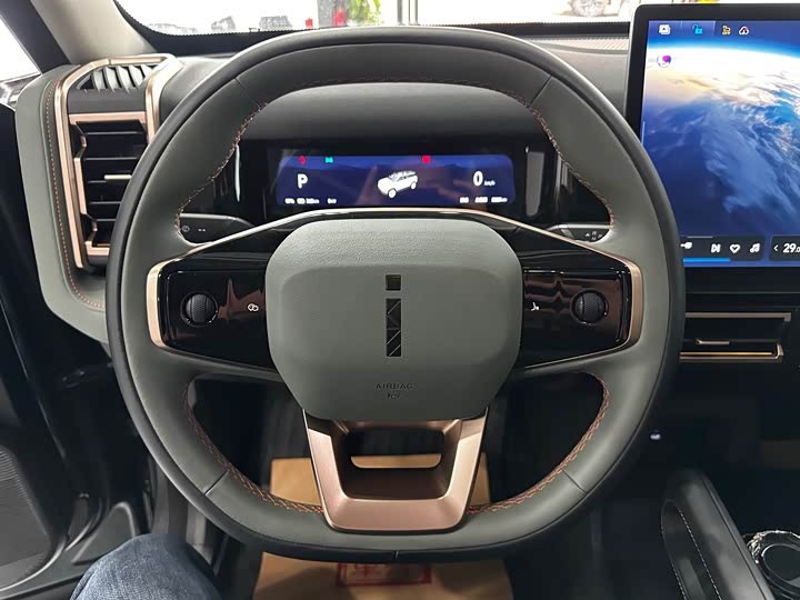 Фото 12 - Chery iCar 03