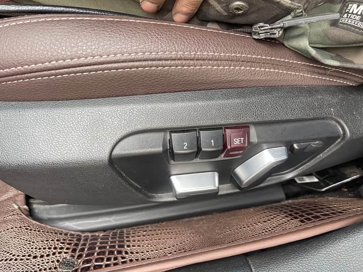 Фото 4 - BMW 1 Series