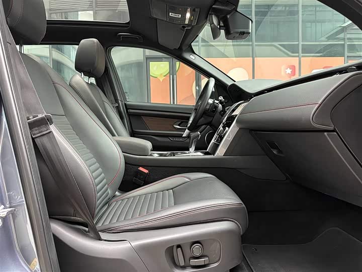 Фото 10 - Land Rover Discovery Sport