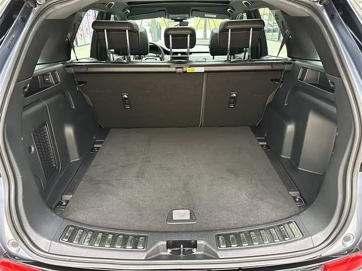 Фото 21 - Land Rover Discovery Sport