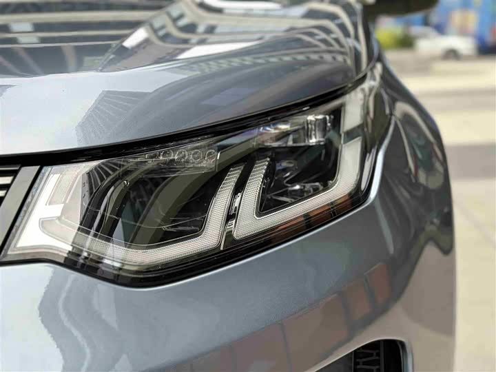 Фото 22 - Land Rover Discovery Sport