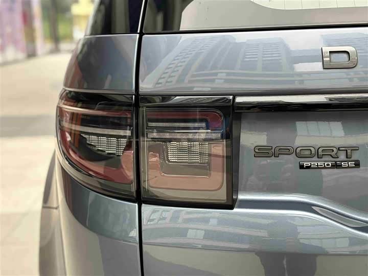 Фото 24 - Land Rover Discovery Sport