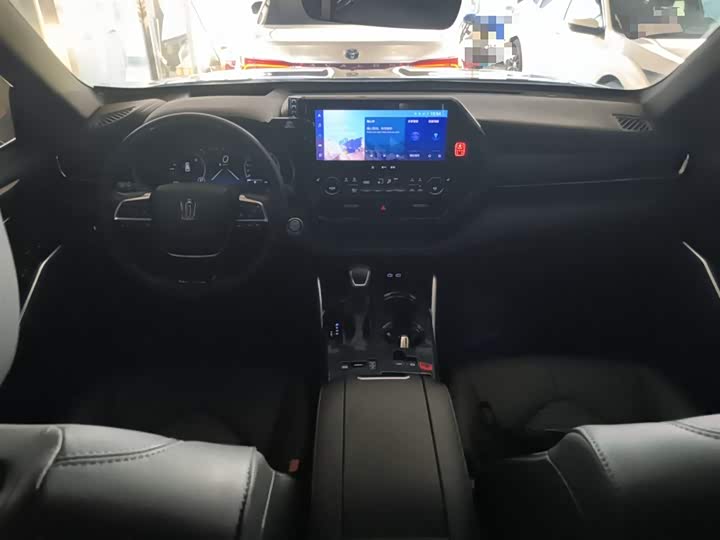 Фото 10 - Toyota Crown Kluger