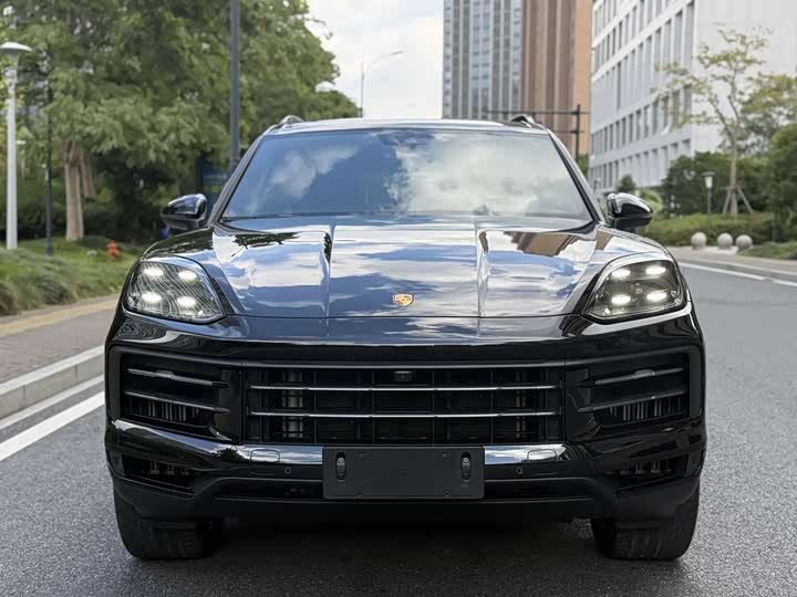 Фото 2 - Porsche Cayenne