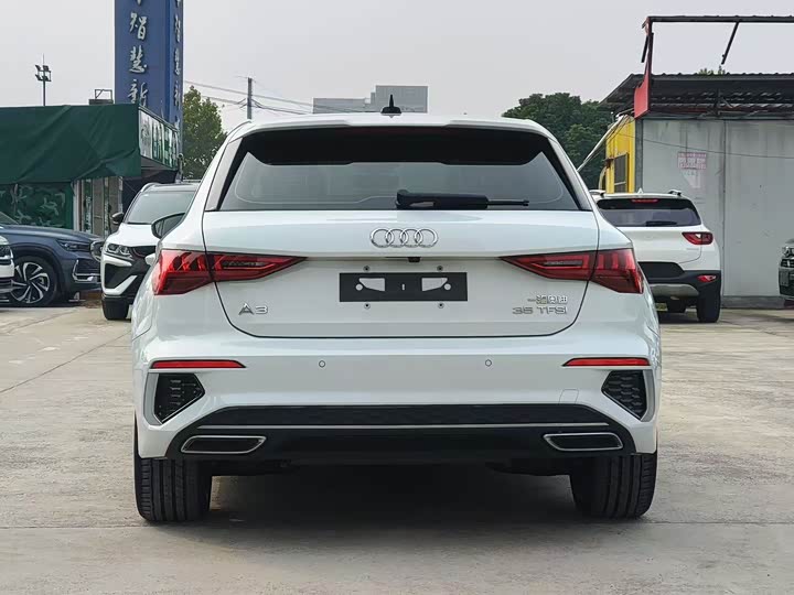 Фото 8 - Audi A3