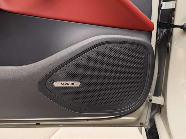 Фото 11 - Xiaomi SU7