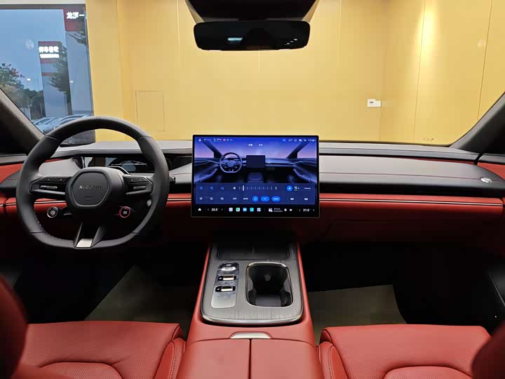 Фото 24 - Xiaomi SU7