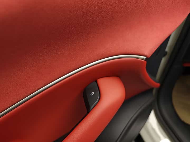 Фото 9 - Xiaomi SU7