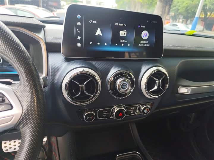 Фото 13 - BAIC Beijing BJ40