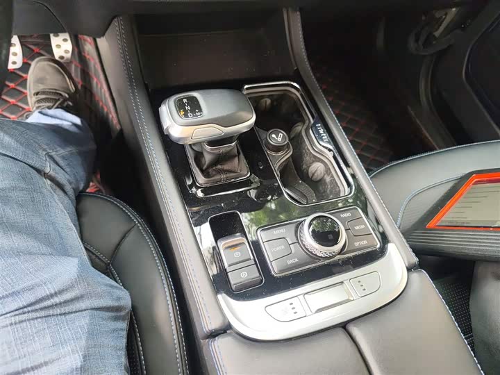 Фото 14 - BAIC Beijing BJ40