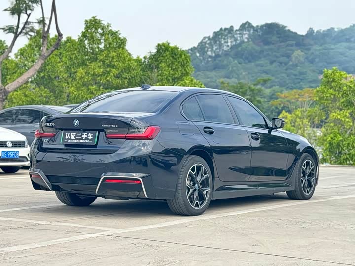 Фото 11 - BMW i3