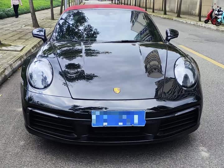 Фото 2 - Porsche 911