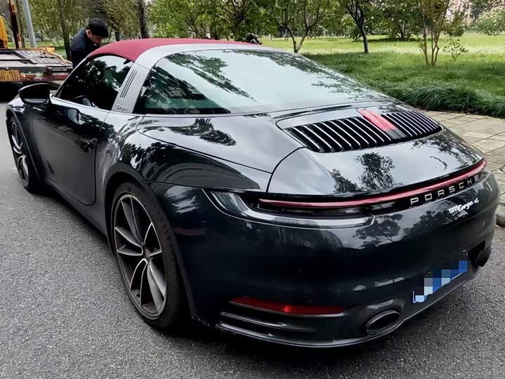 Фото 5 - Porsche 911