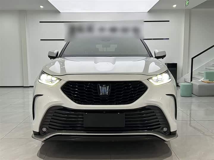 Фото 6 - Toyota Crown Kluger