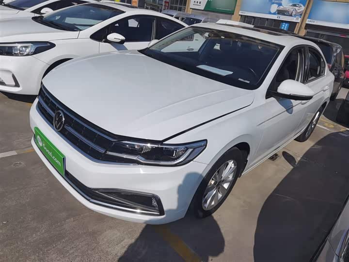 Фото 2 - Volkswagen Bora