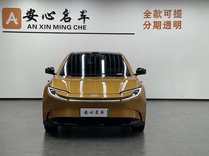 Фото 2 - Toyota bZ5