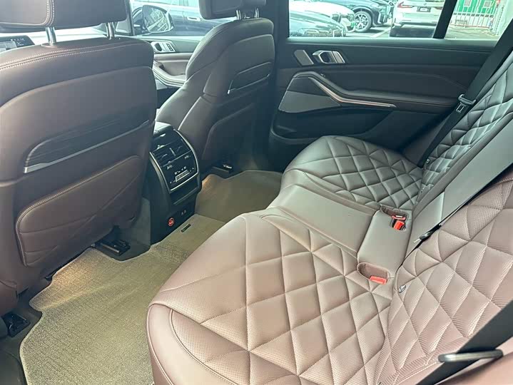 Фото 10 - BMW X5