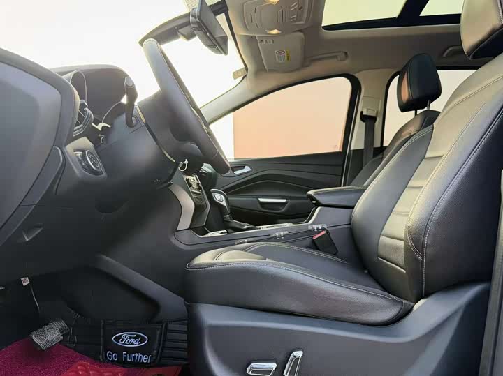 Фото 4 - Ford Escape (Kuga)