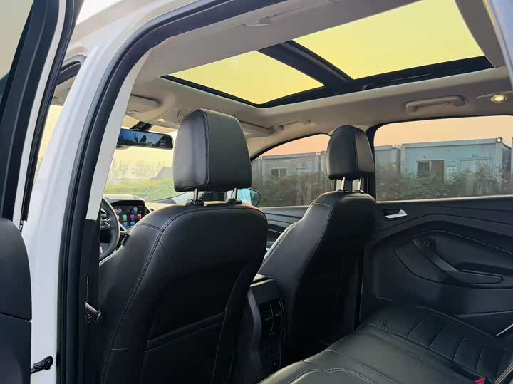 Фото 5 - Ford Escape (Kuga)