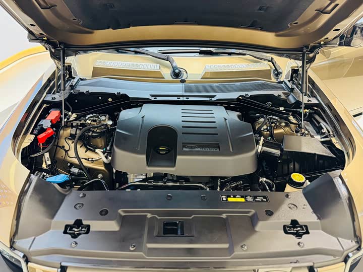 Фото 15 - Land Rover Defender