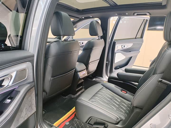 Фото 11 - GAC Trumpchi GS8