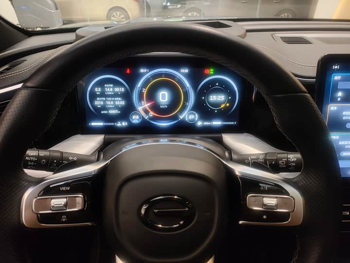 Фото 17 - GAC Trumpchi GS8