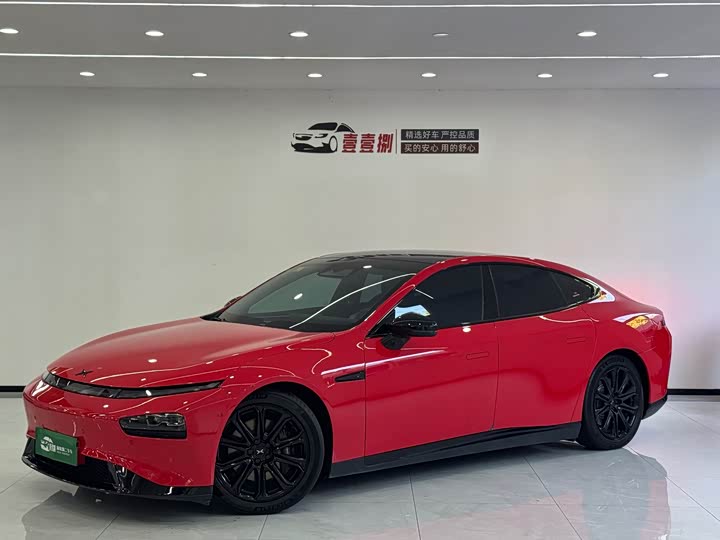 Фото 2 - XPeng P7